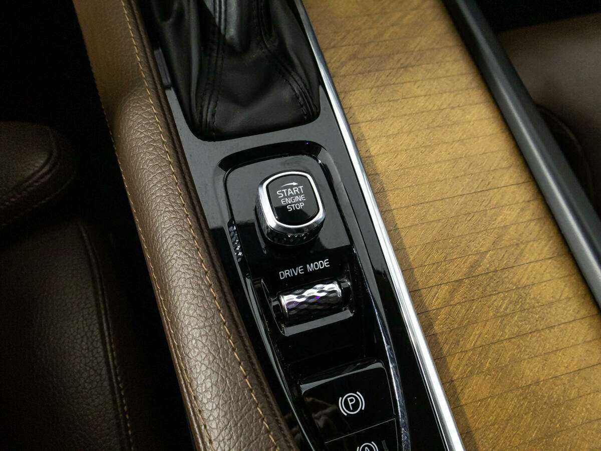 Volvo XC90 2019 года с пробегом. Фото: #18