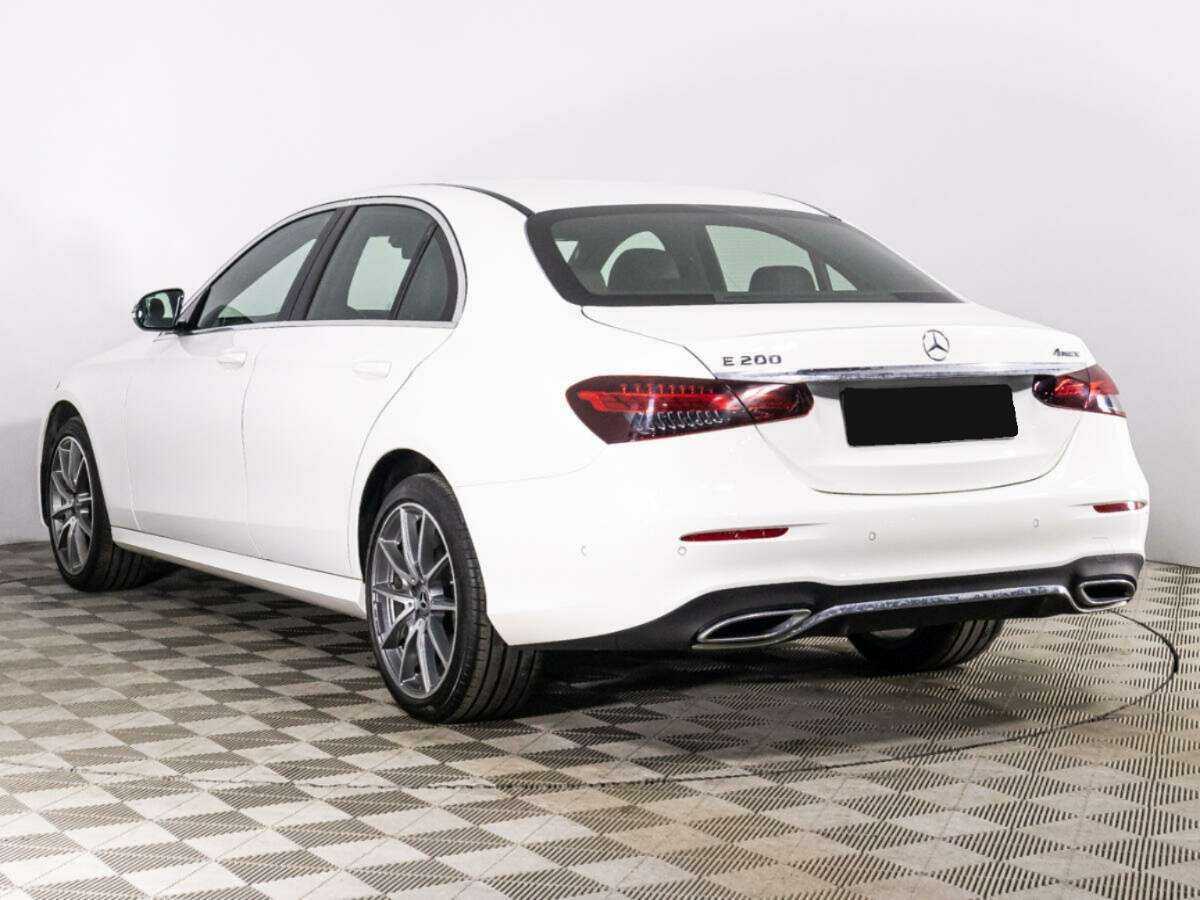 Mercedes-Benz E-Класс 2021 года с пробегом. Фото: #6