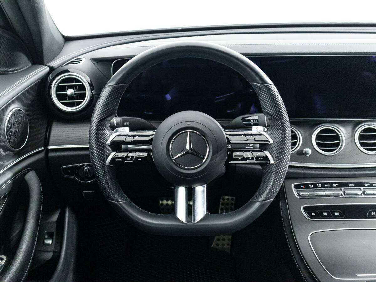Mercedes-Benz E-Класс 2021 года с пробегом. Фото: #18