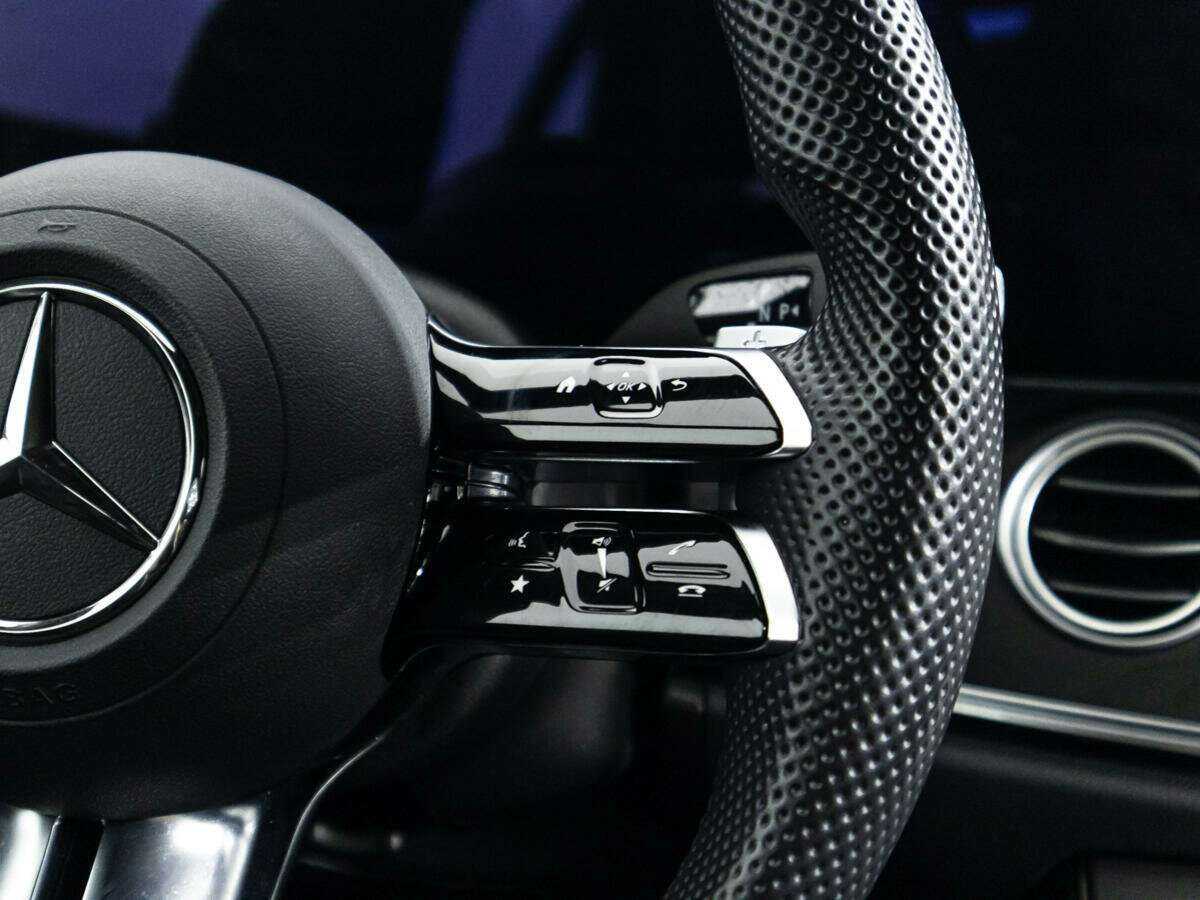 Mercedes-Benz E-Класс 2021 года с пробегом. Фото: #20