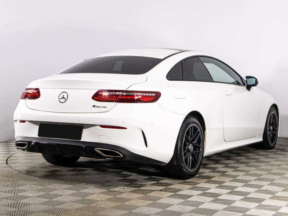 Mercedes-Benz E-Класс 2017 года с пробегом. Фото: #4