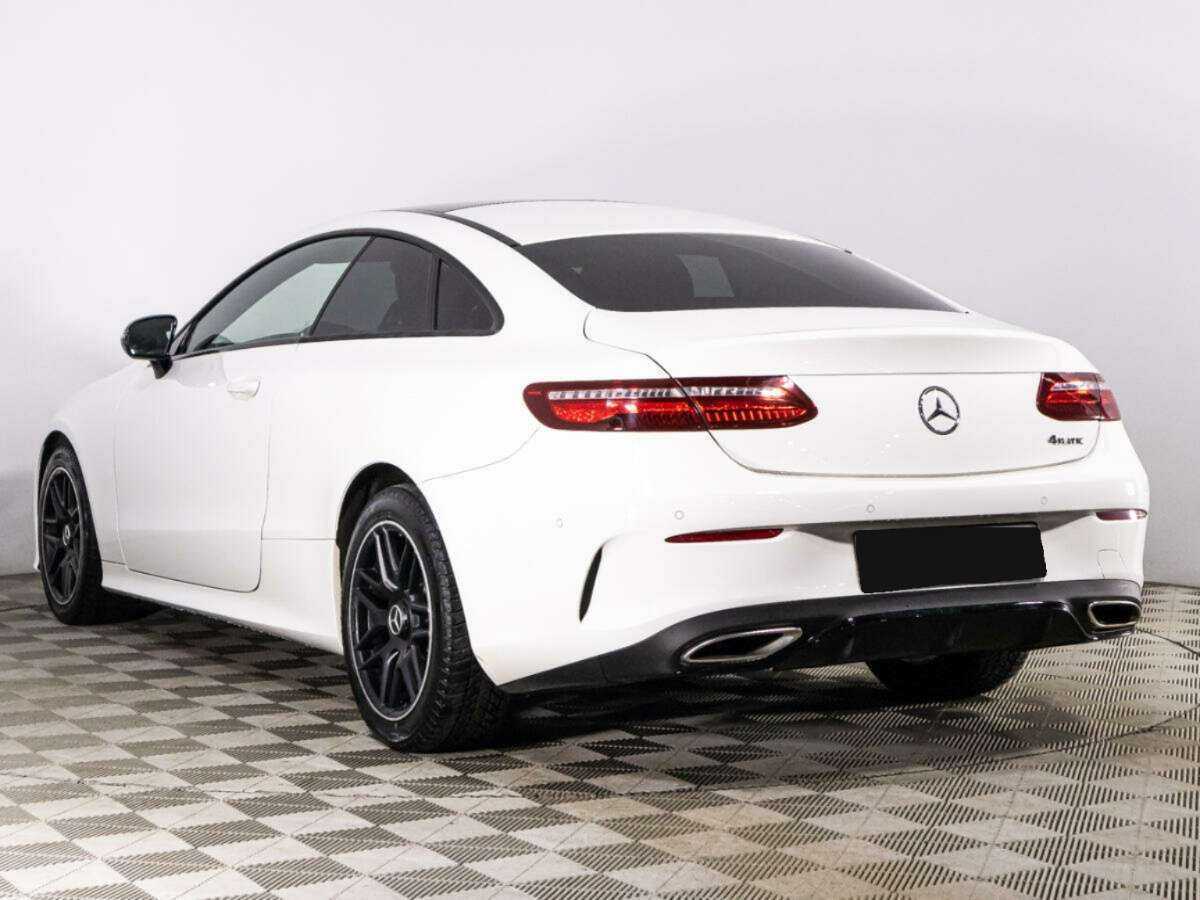 Mercedes-Benz E-Класс 2017 года с пробегом. Фото: #6