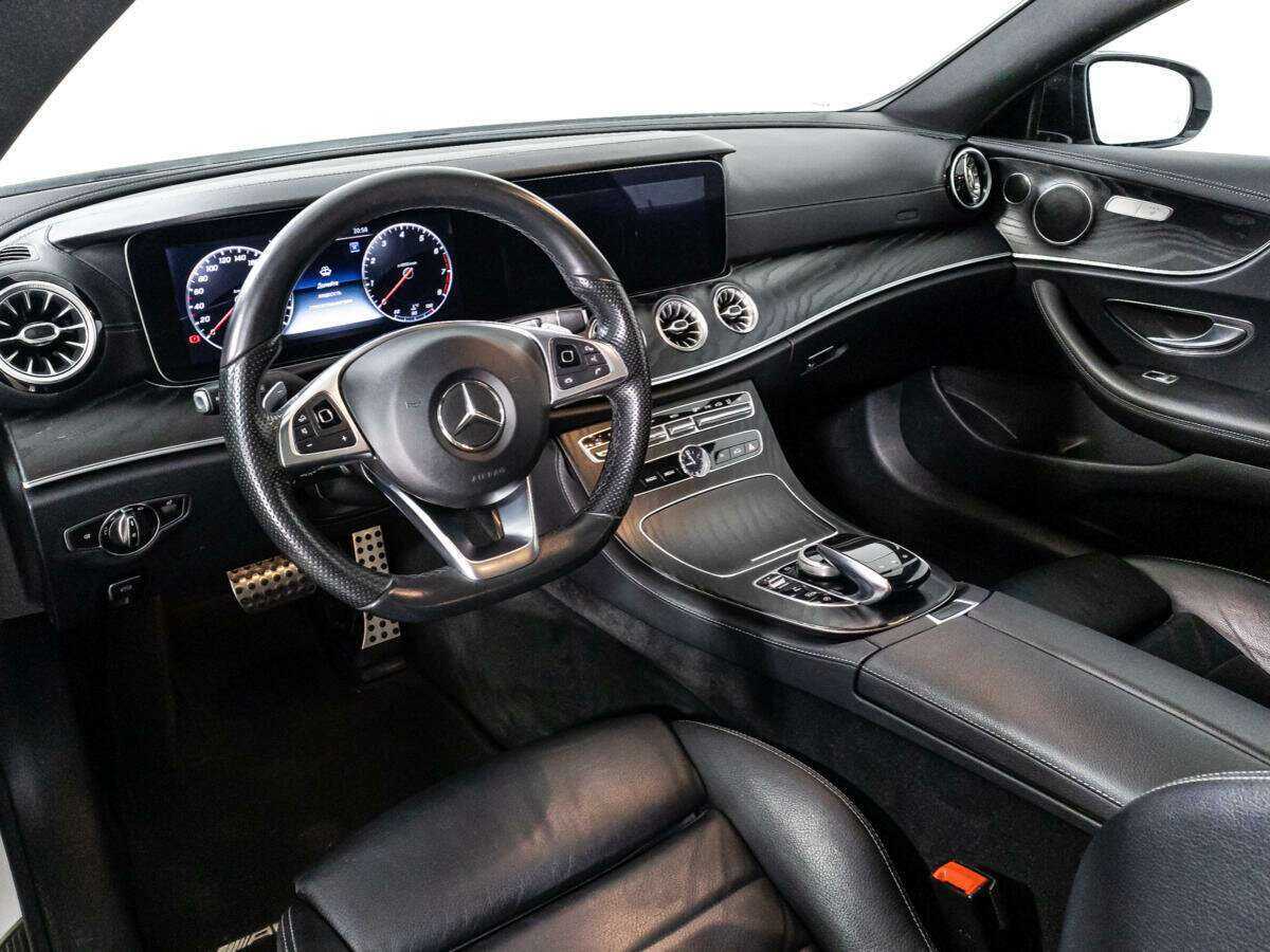 Mercedes-Benz E-Класс 2017 года с пробегом. Фото: #9