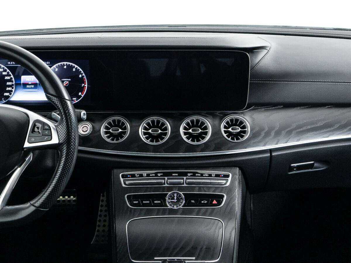 Mercedes-Benz E-Класс 2017 года с пробегом. Фото: #12