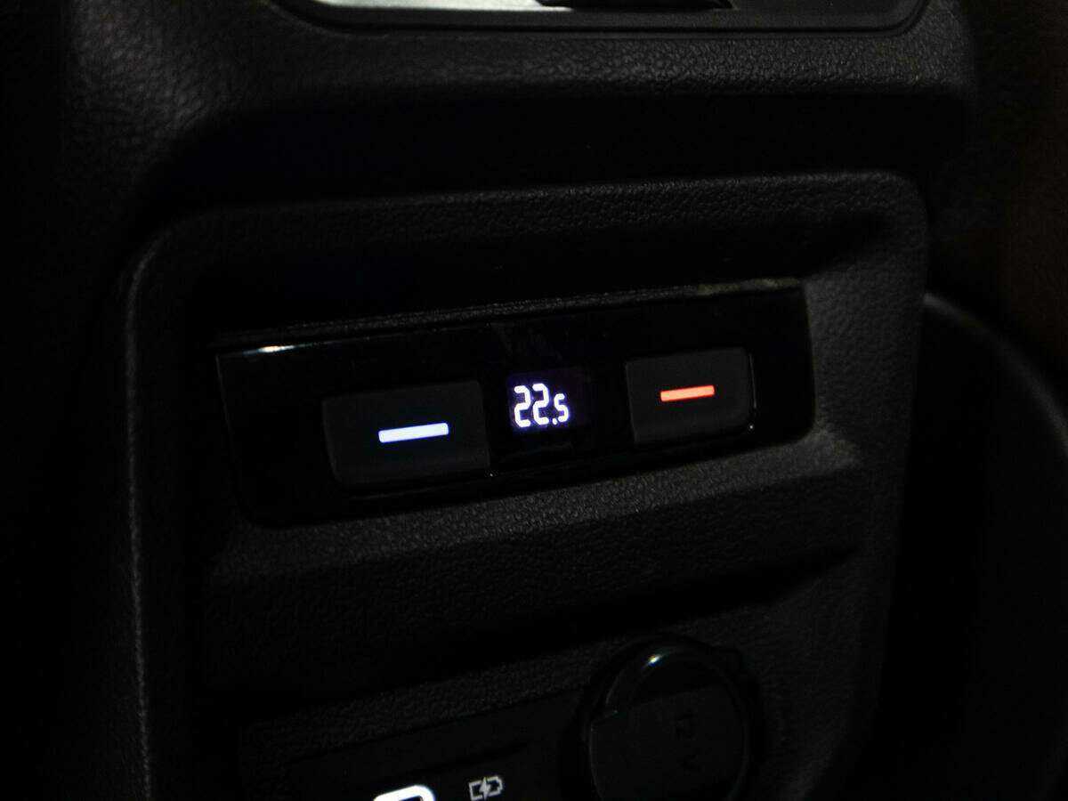 Volkswagen Tiguan 2021 года с пробегом. Фото: #17