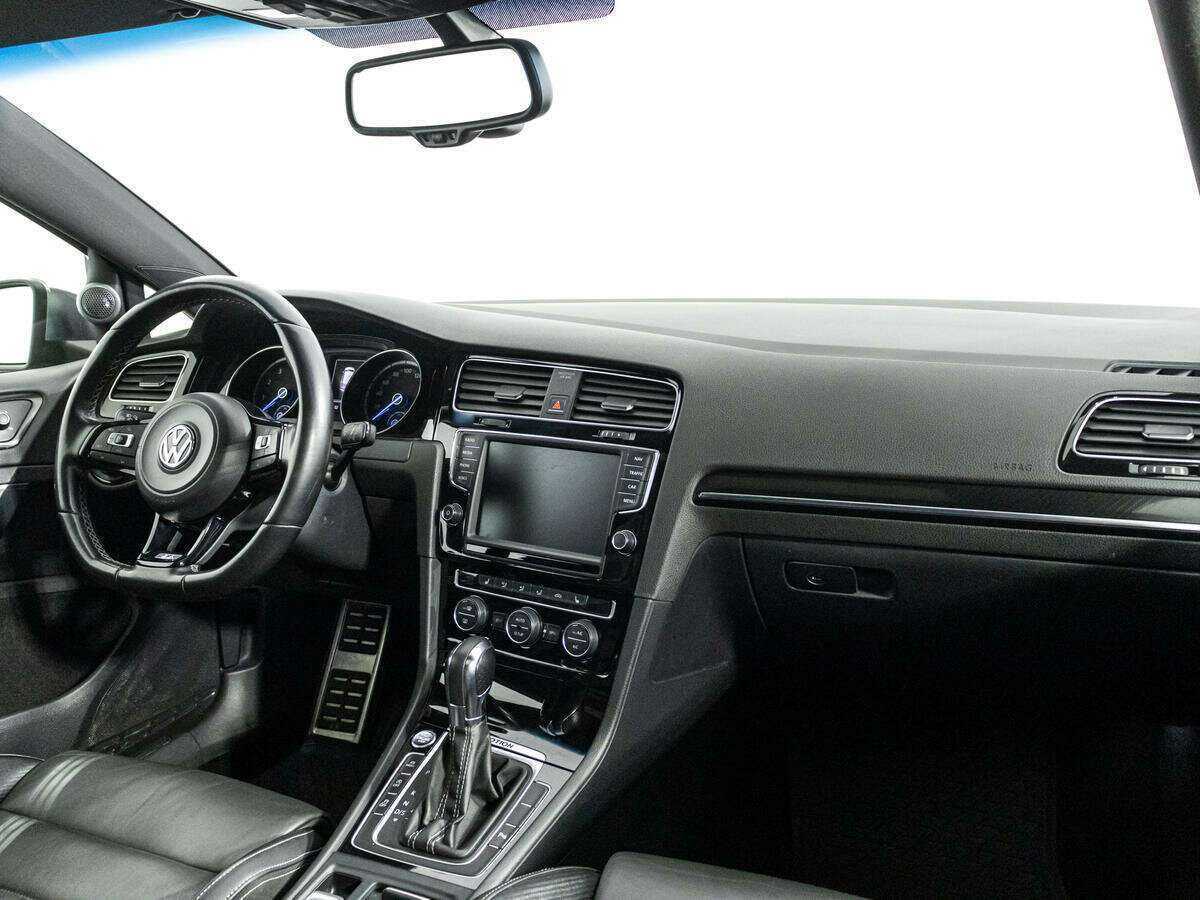 Volkswagen Golf R 2014 года с пробегом. Фото: #8