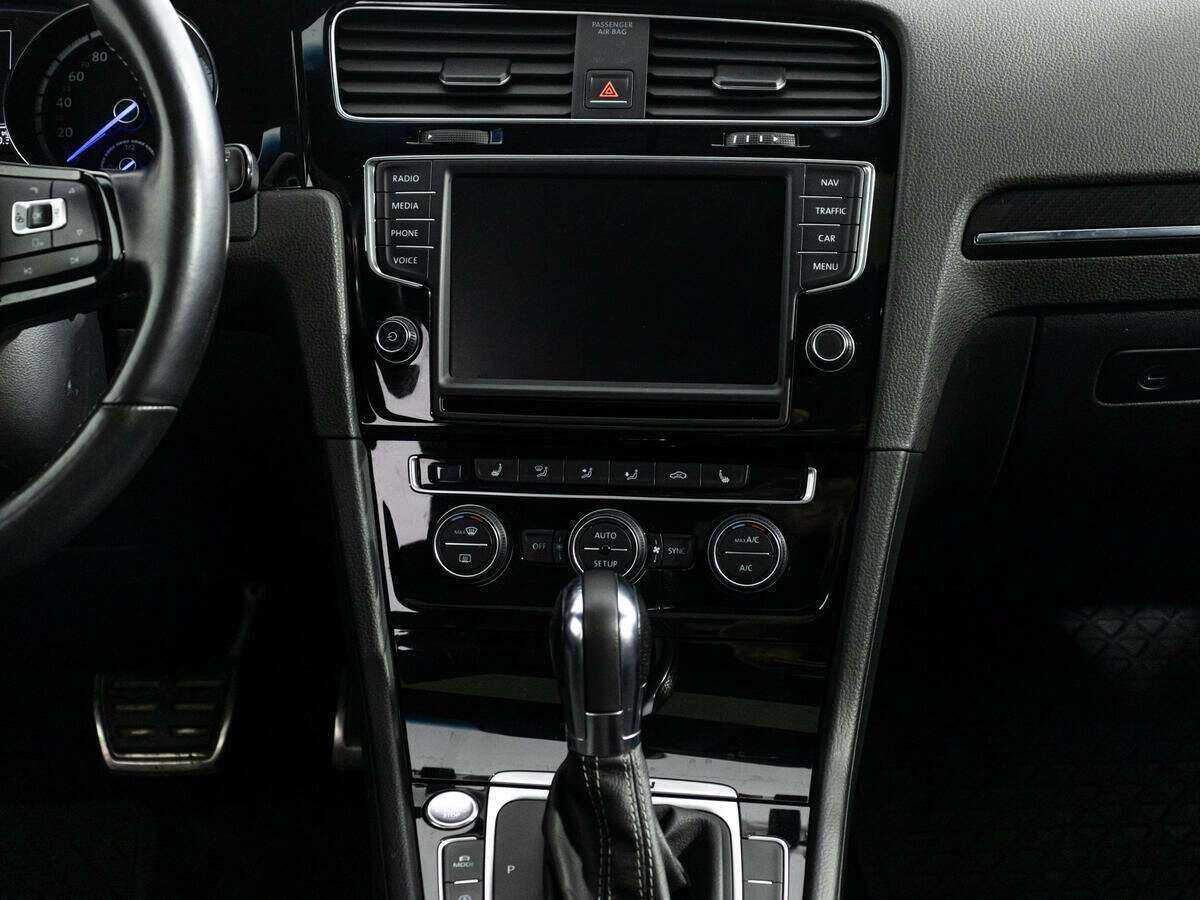 Volkswagen Golf R 2014 года с пробегом. Фото: #13