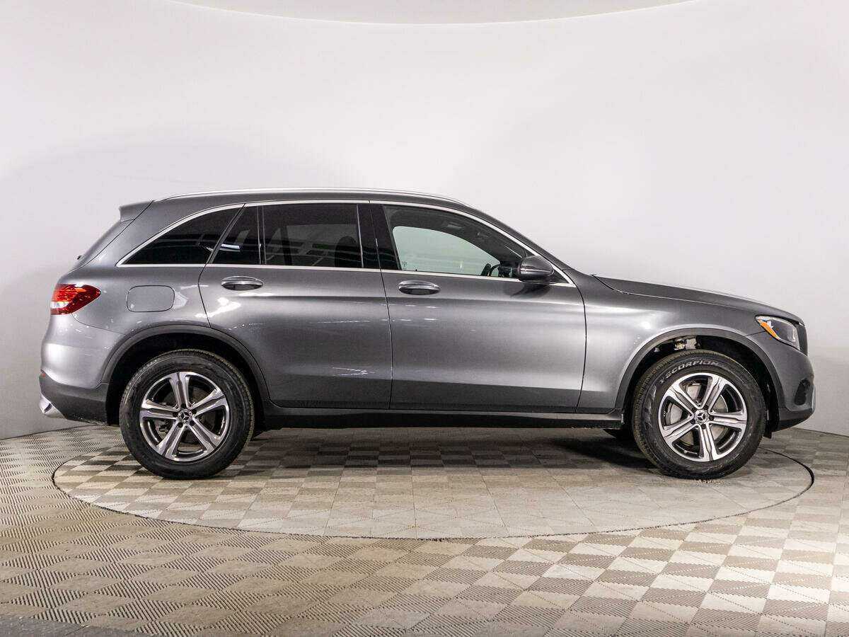 Mercedes-Benz GLC 2019 года с пробегом. Фото: #3