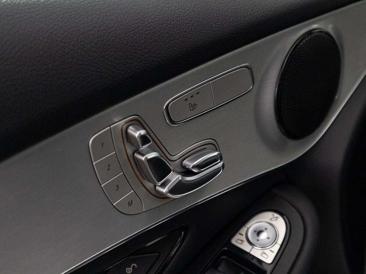 Mercedes-Benz GLC 2019 года с пробегом. Фото: #16