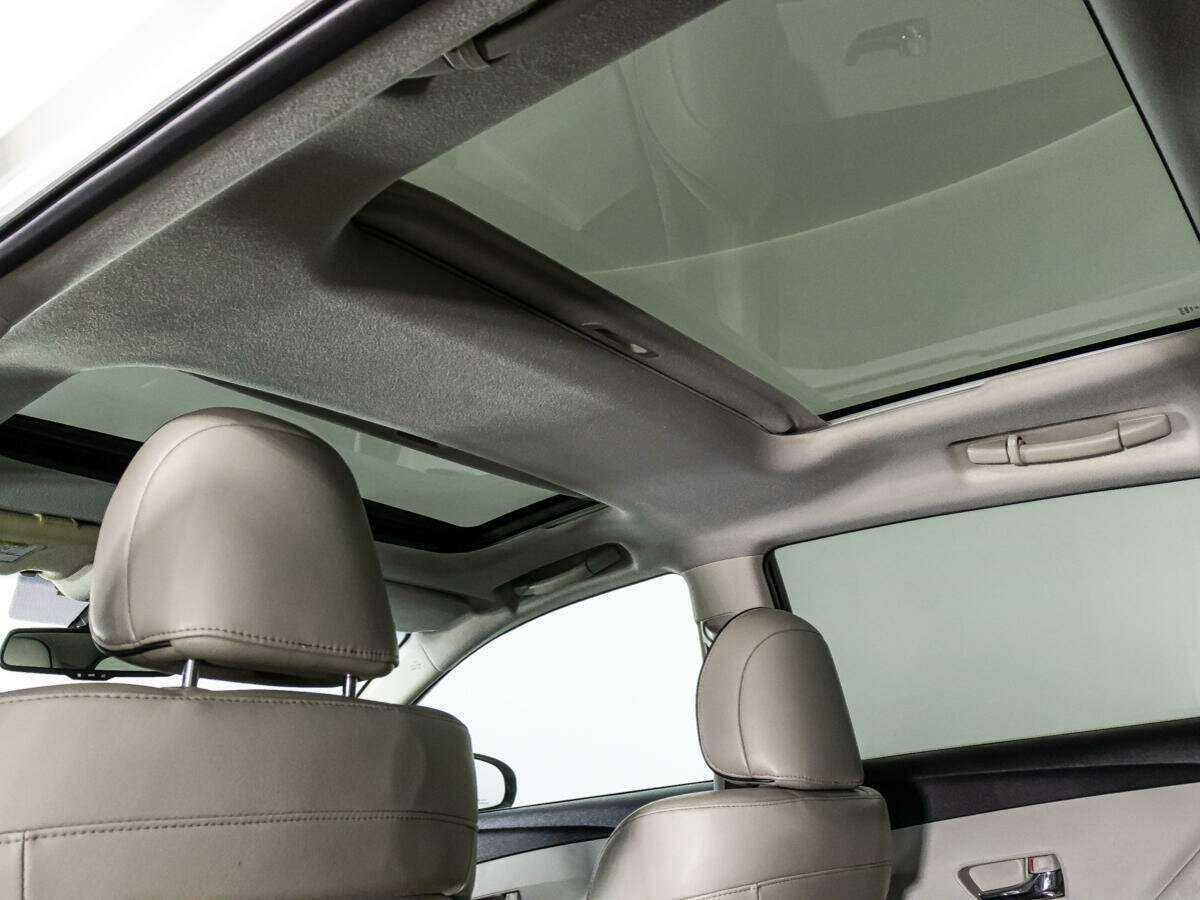 Toyota Venza 2010 года с пробегом. Фото: #16