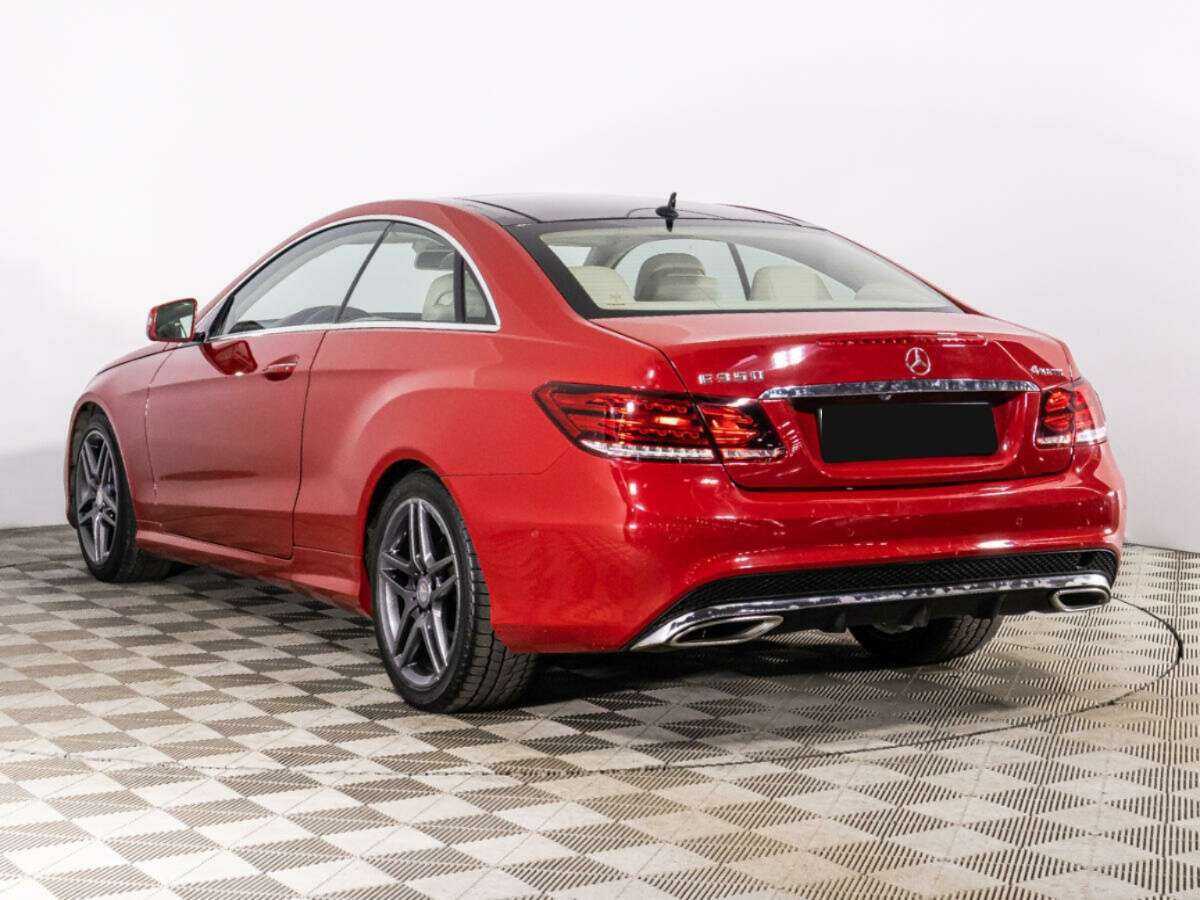 Mercedes-Benz E-Класс 2015 года с пробегом. Фото: #6