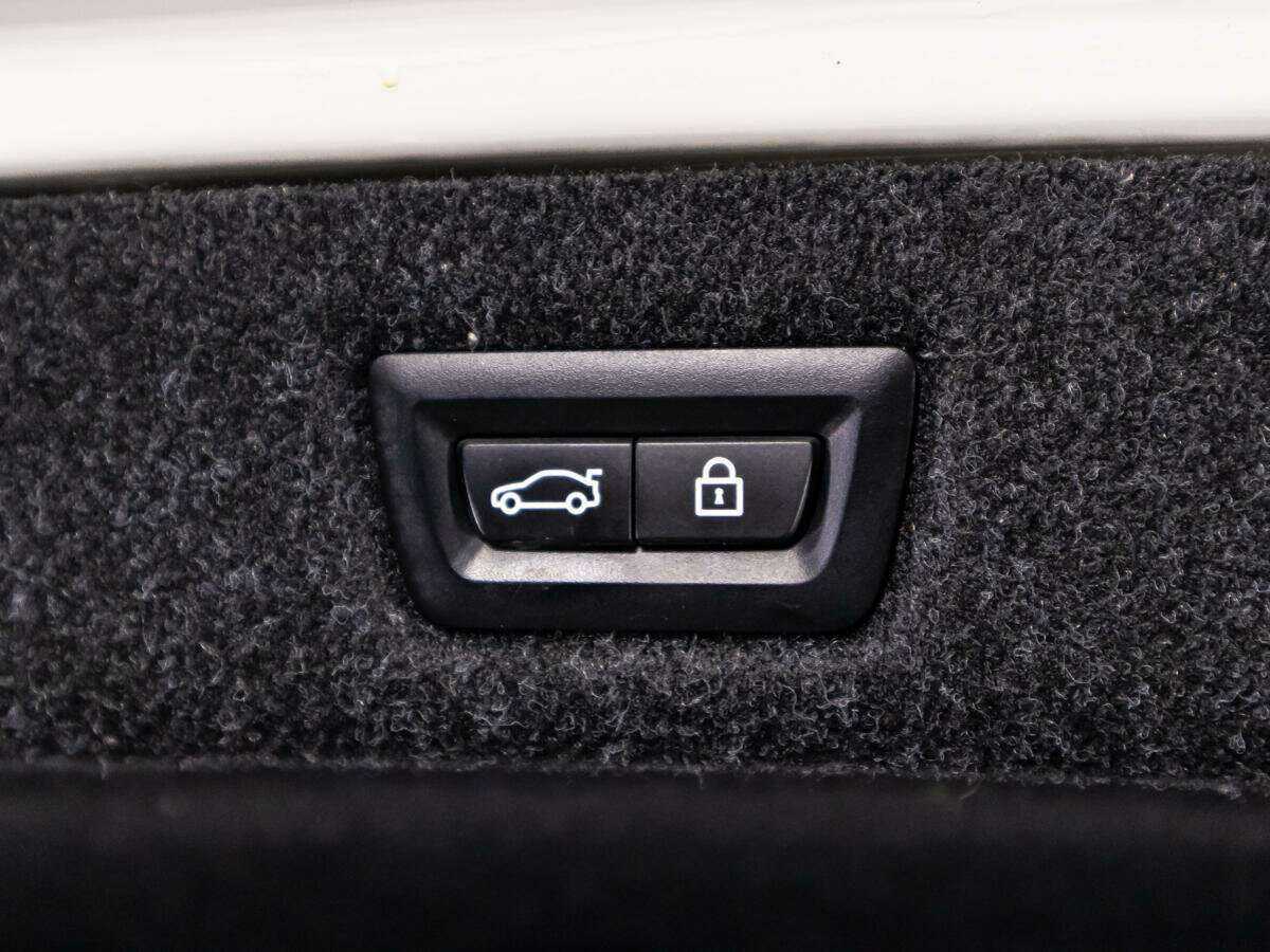 BMW 5 серии 2020 года с пробегом. Фото: #14