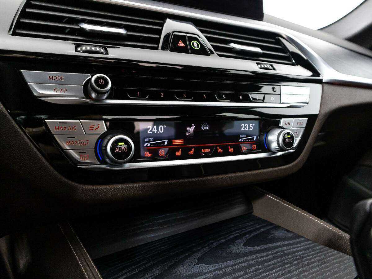 BMW 5 серии 2020 года с пробегом. Фото: #19