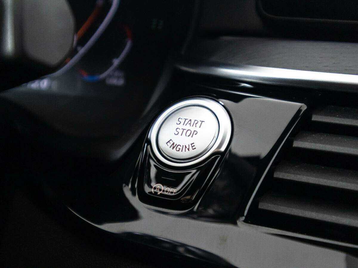 BMW 5 серии 2020 года с пробегом. Фото: #24