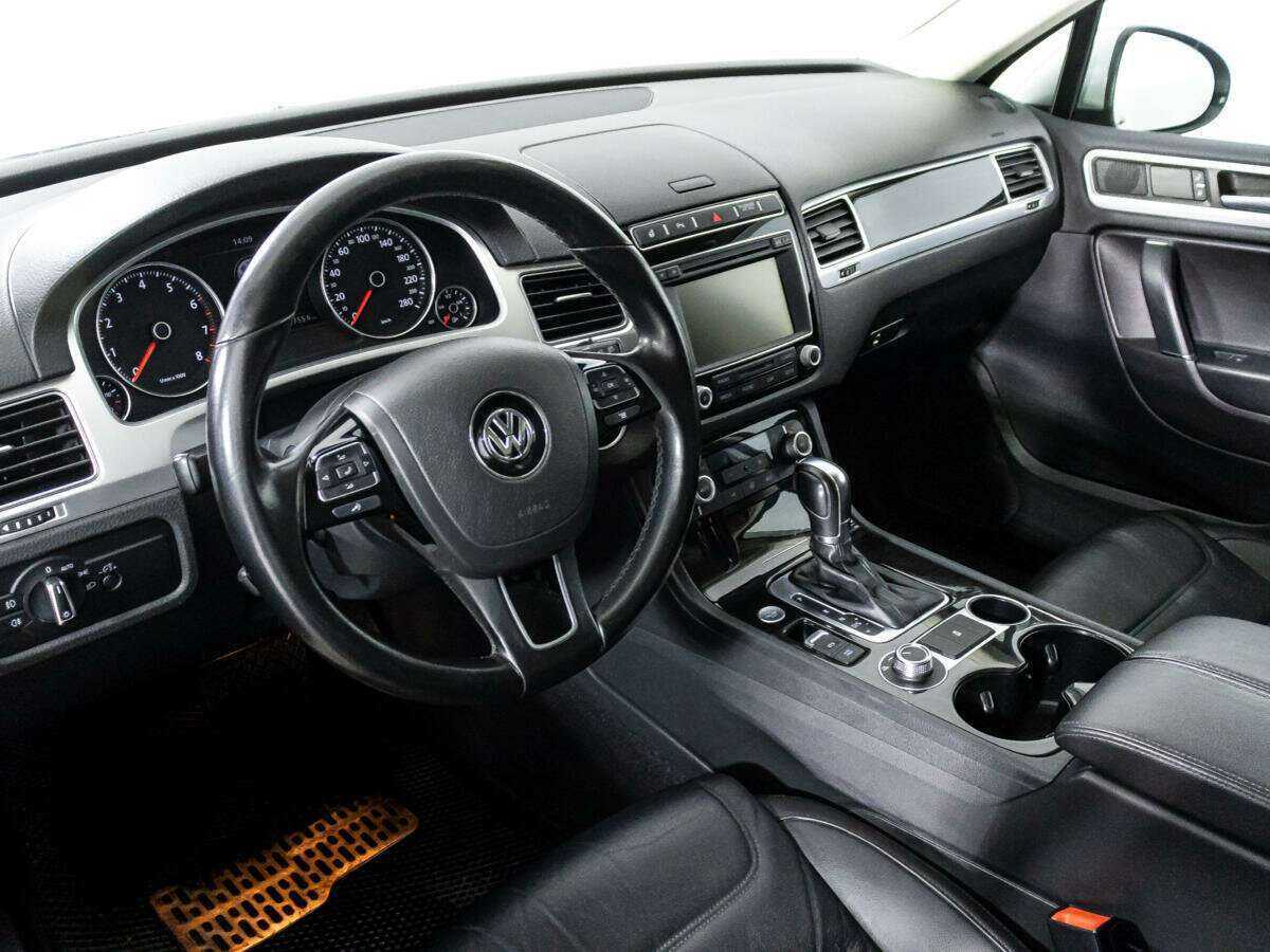 Volkswagen Touareg 2015 года с пробегом. Фото: #8