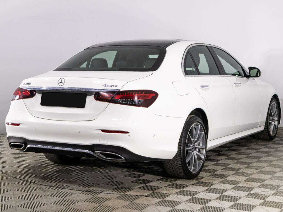 Mercedes-Benz E-Класс 2021 года с пробегом. Фото: #4