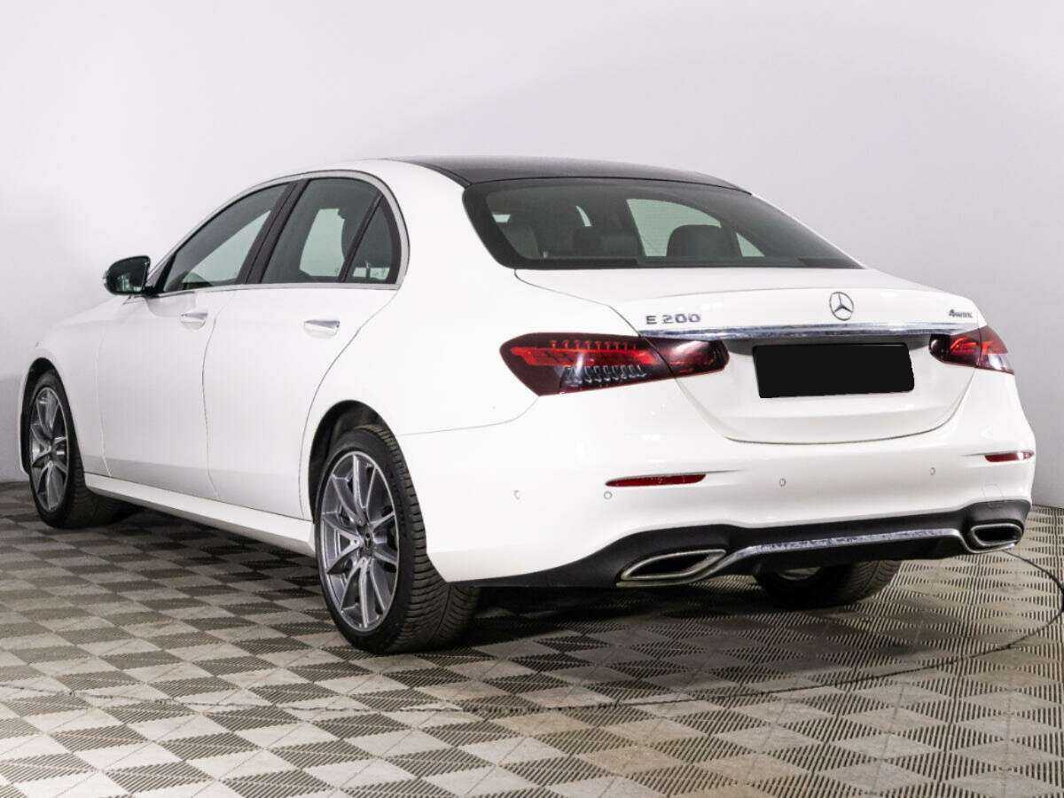 Mercedes-Benz E-Класс 2021 года с пробегом. Фото: #6