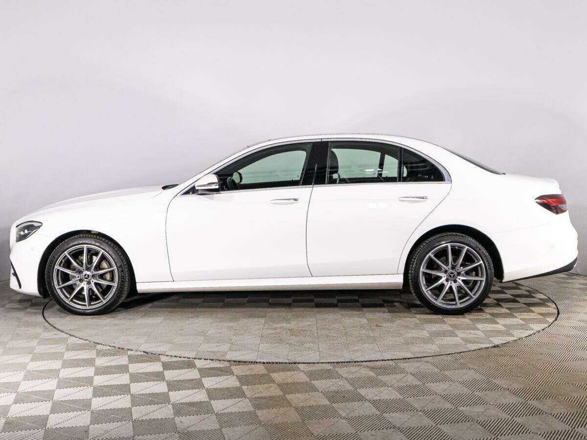 Mercedes-Benz E-Класс 2021 года с пробегом. Фото: #7