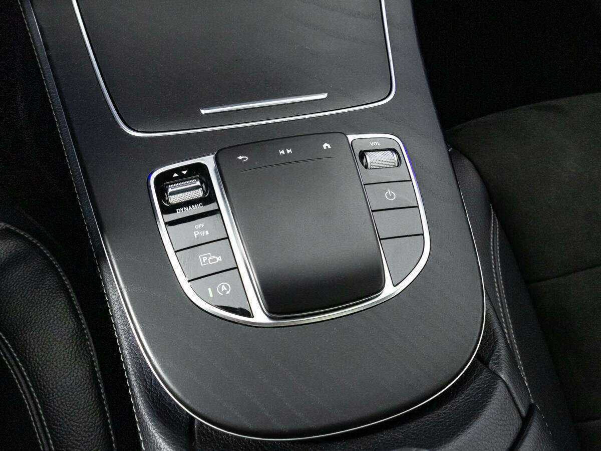 Mercedes-Benz E-Класс 2021 года с пробегом. Фото: #16