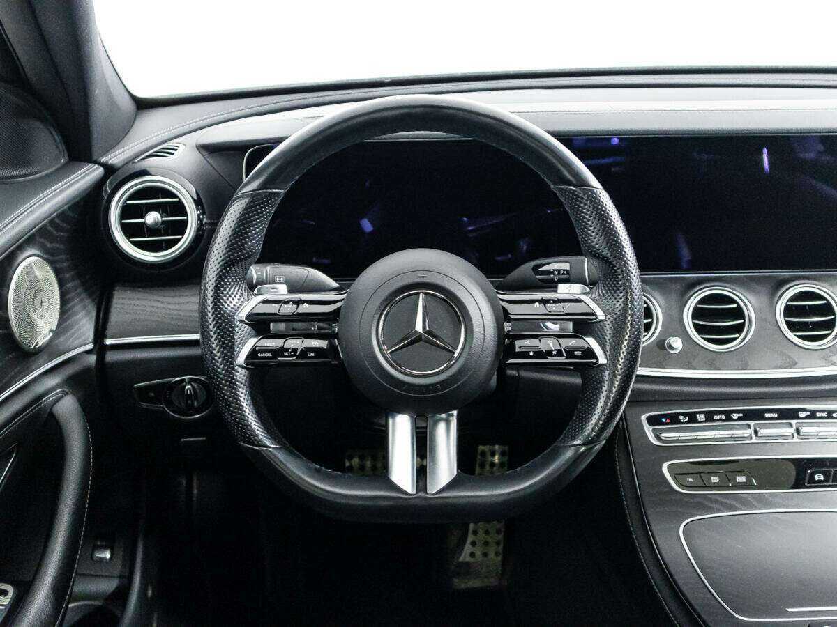 Mercedes-Benz E-Класс 2021 года с пробегом. Фото: #20