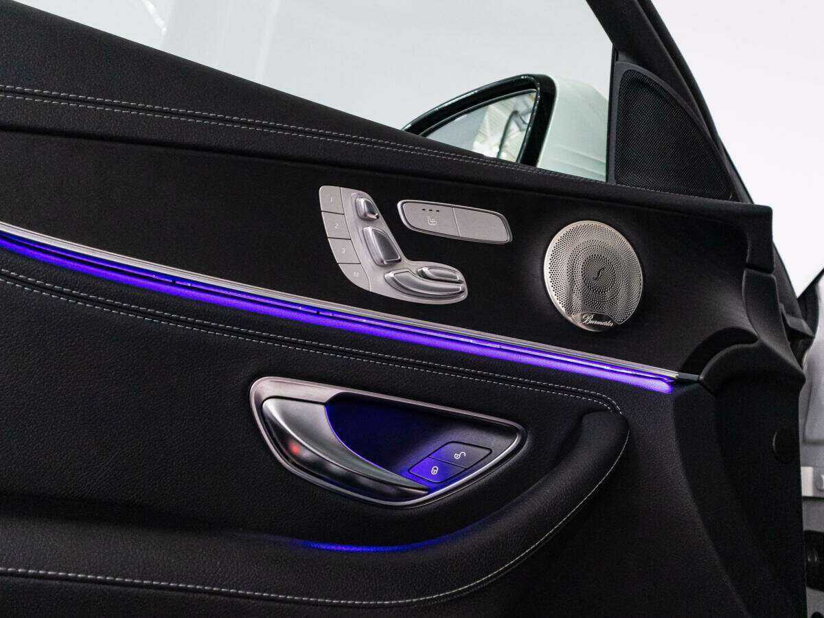 Mercedes-Benz E-Класс 2021 года с пробегом. Фото: #24