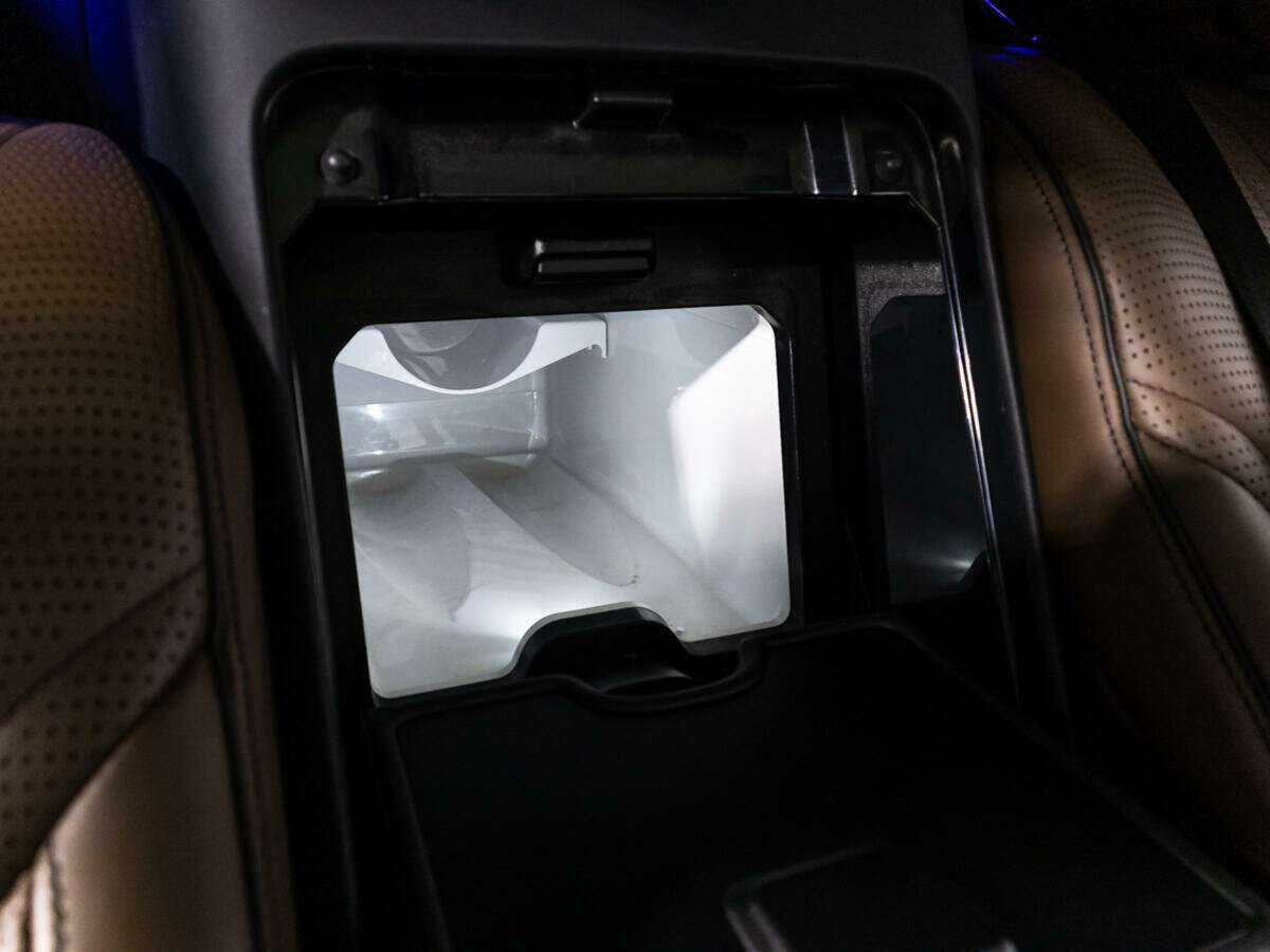 Mercedes-Benz S-Класс AMG 2015 года с пробегом. Фото: #26