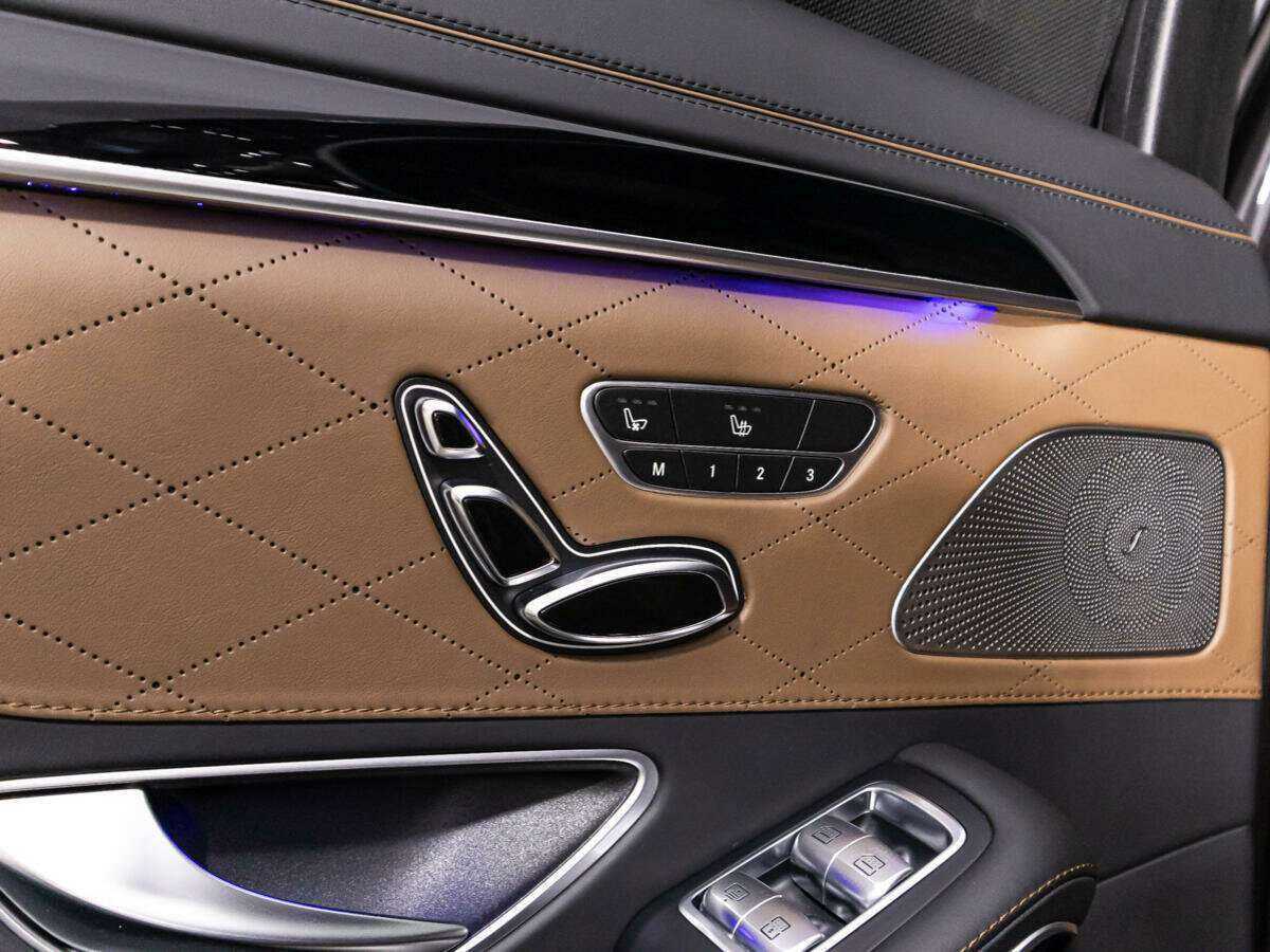 Mercedes-Benz S-Класс AMG 2015 года с пробегом. Фото: #27