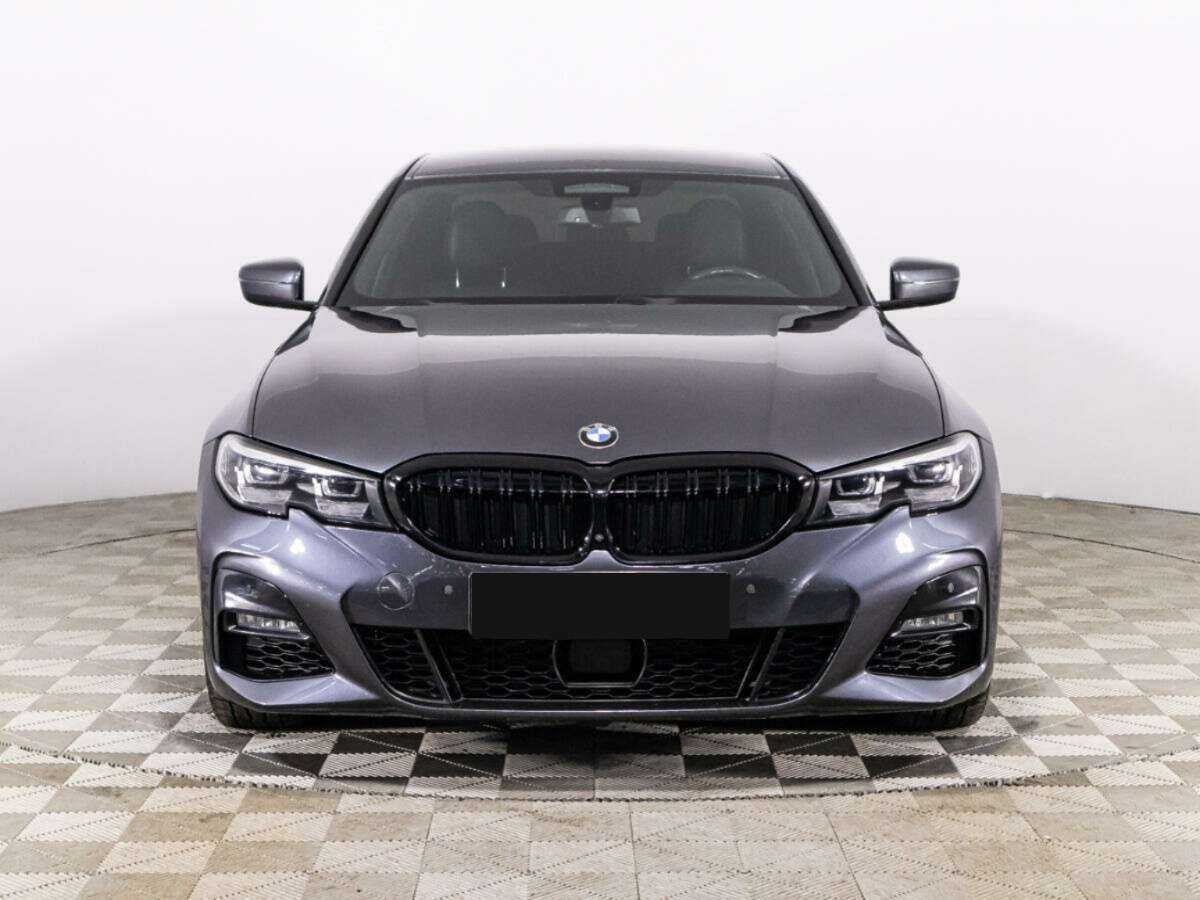 BMW 3 серии 2020 года с пробегом. Фото: #1