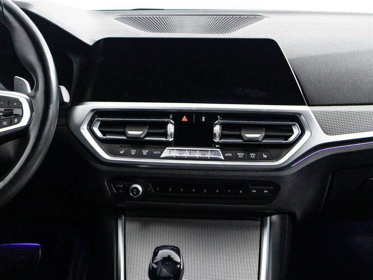 BMW 3 серии 2020 года с пробегом. Фото: #13