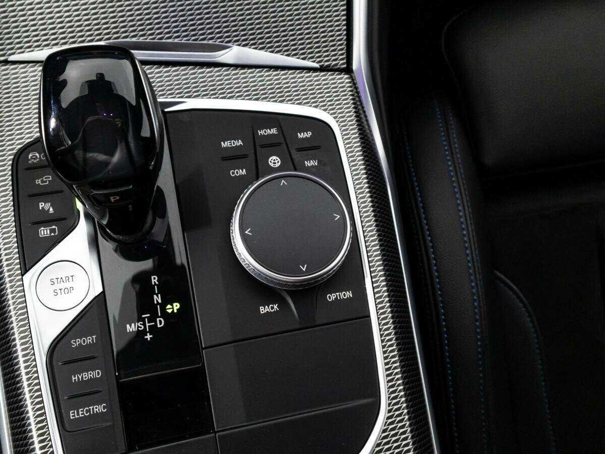 BMW 3 серии 2020 года с пробегом. Фото: #17