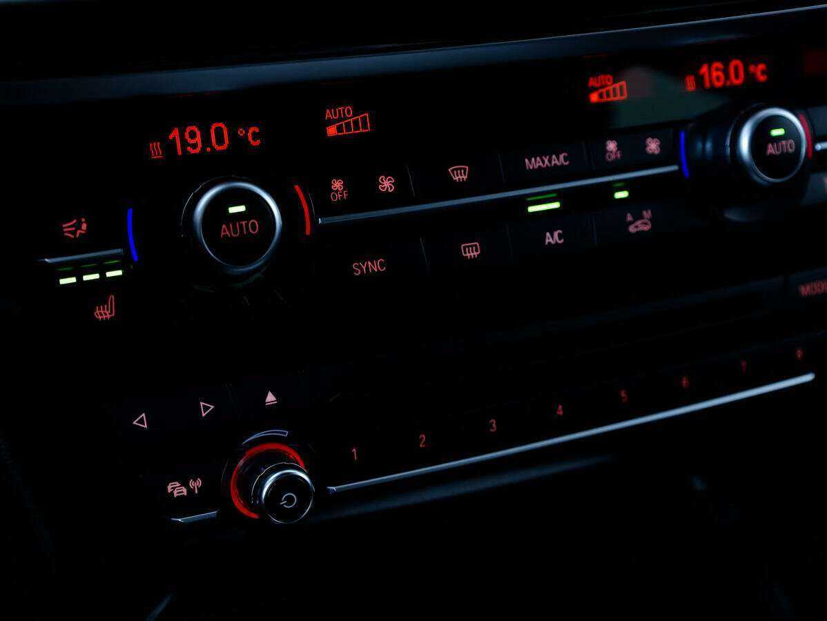 BMW X6 2017 года с пробегом. Фото: #19