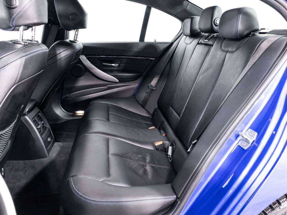 BMW 3 серии 2018 года с пробегом. Фото: #9