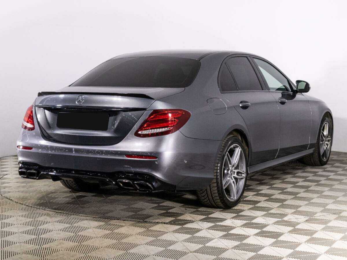 Mercedes-Benz E-Класс 2019 года с пробегом. Фото: #4