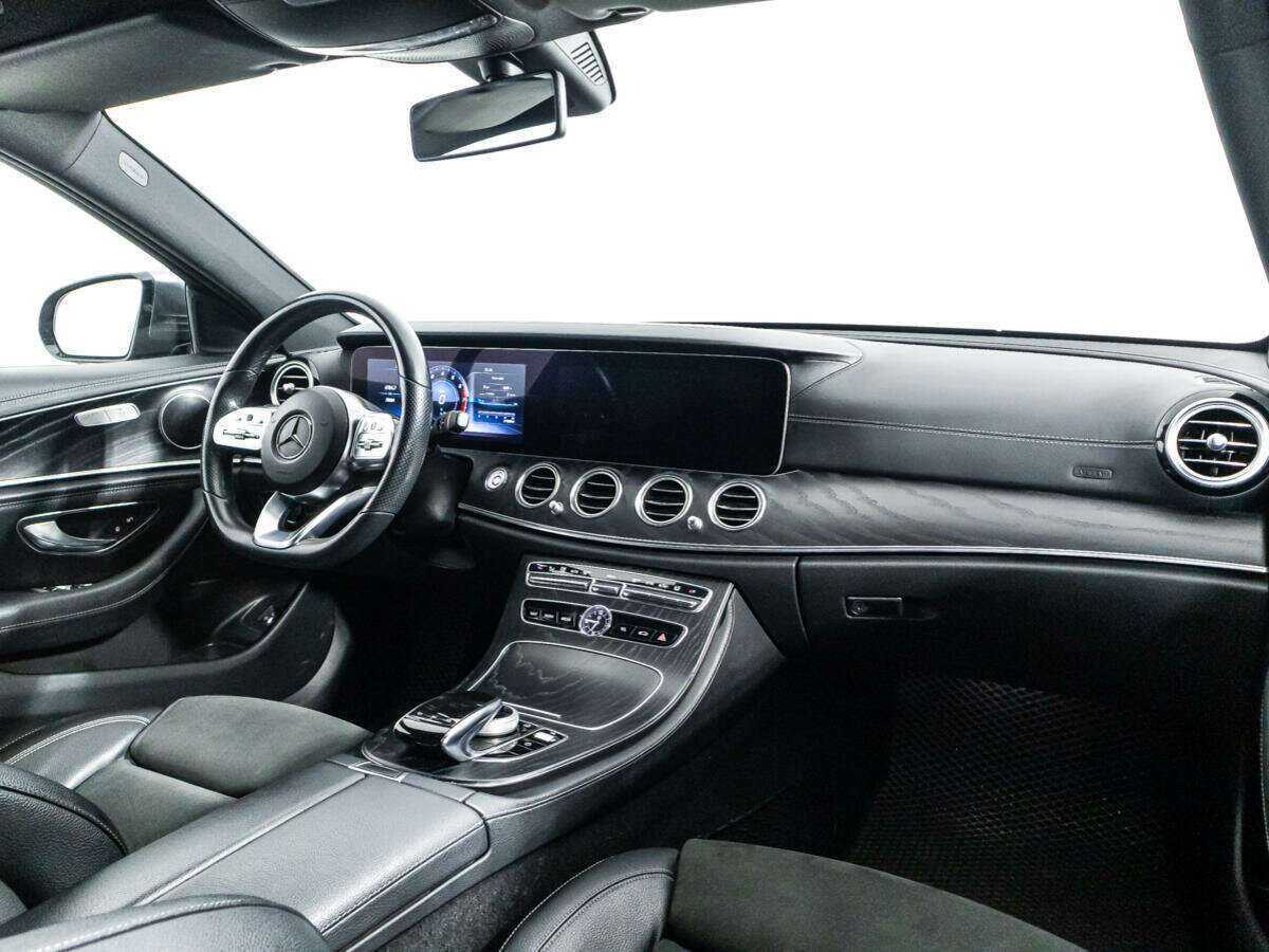 Mercedes-Benz E-Класс 2019 года с пробегом. Фото: #8