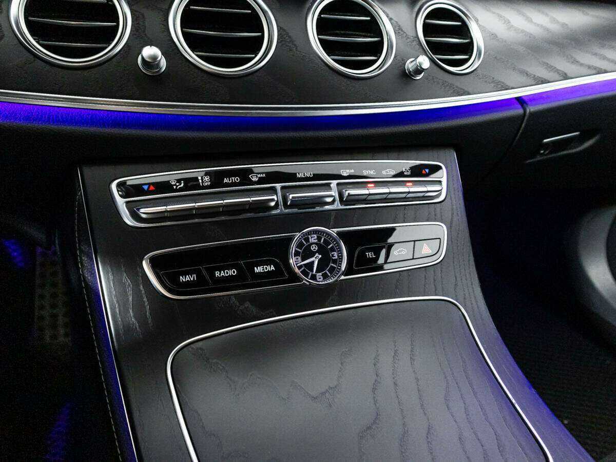 Mercedes-Benz E-Класс 2019 года с пробегом. Фото: #15