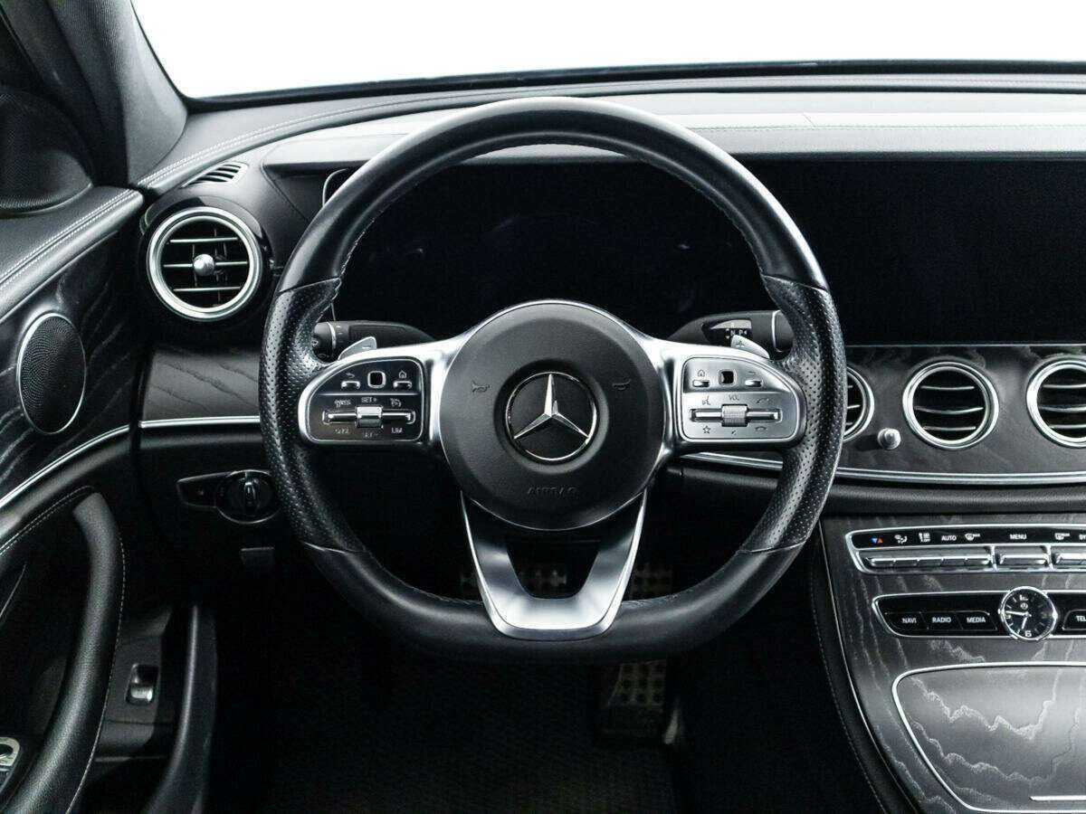 Mercedes-Benz E-Класс 2019 года с пробегом. Фото: #21