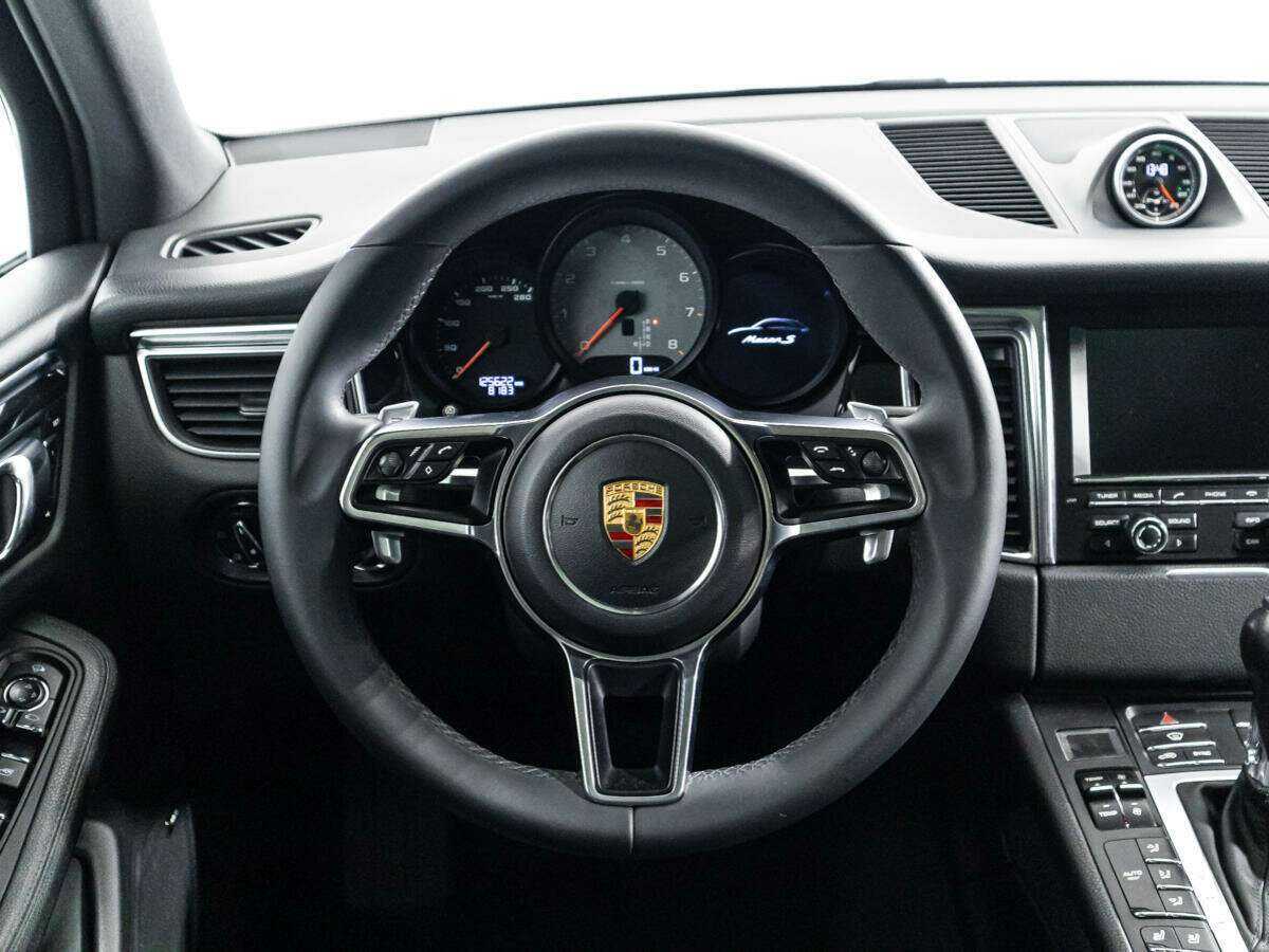 Porsche Macan 2015 года с пробегом. Фото: #21