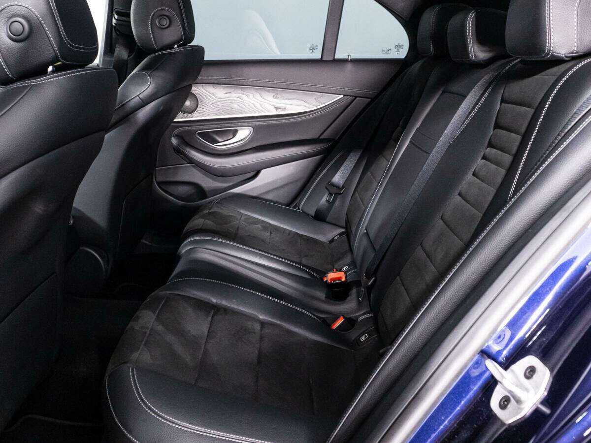 Mercedes-Benz E-Класс 2021 года с пробегом. Фото: #9