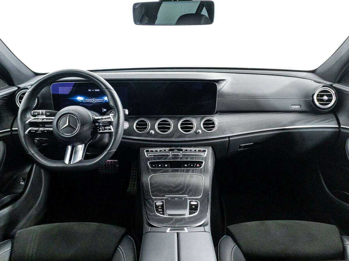 Mercedes-Benz E-Класс 2021 года с пробегом. Фото: #12