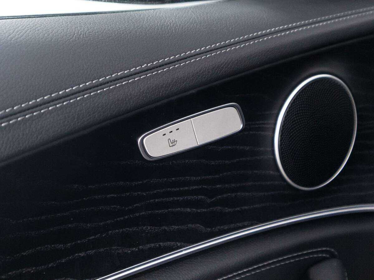 Mercedes-Benz E-Класс 2021 года с пробегом. Фото: #17