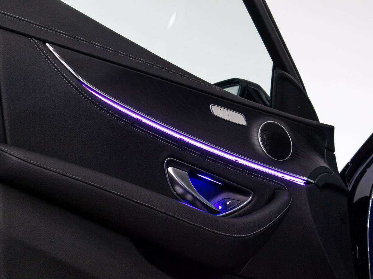 Mercedes-Benz E-Класс 2021 года с пробегом. Фото: #20
