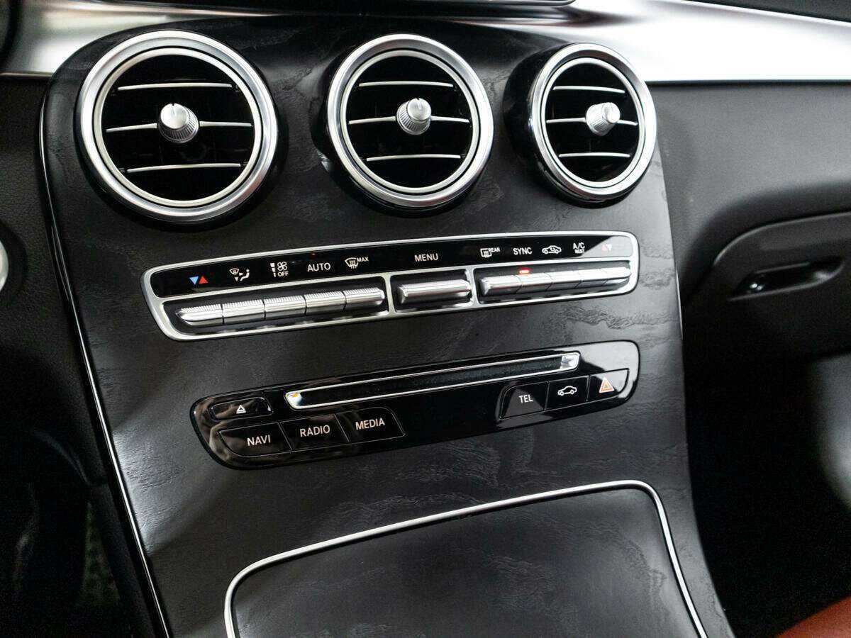 Mercedes-Benz GLC Coupe 2016 года с пробегом. Фото: #15