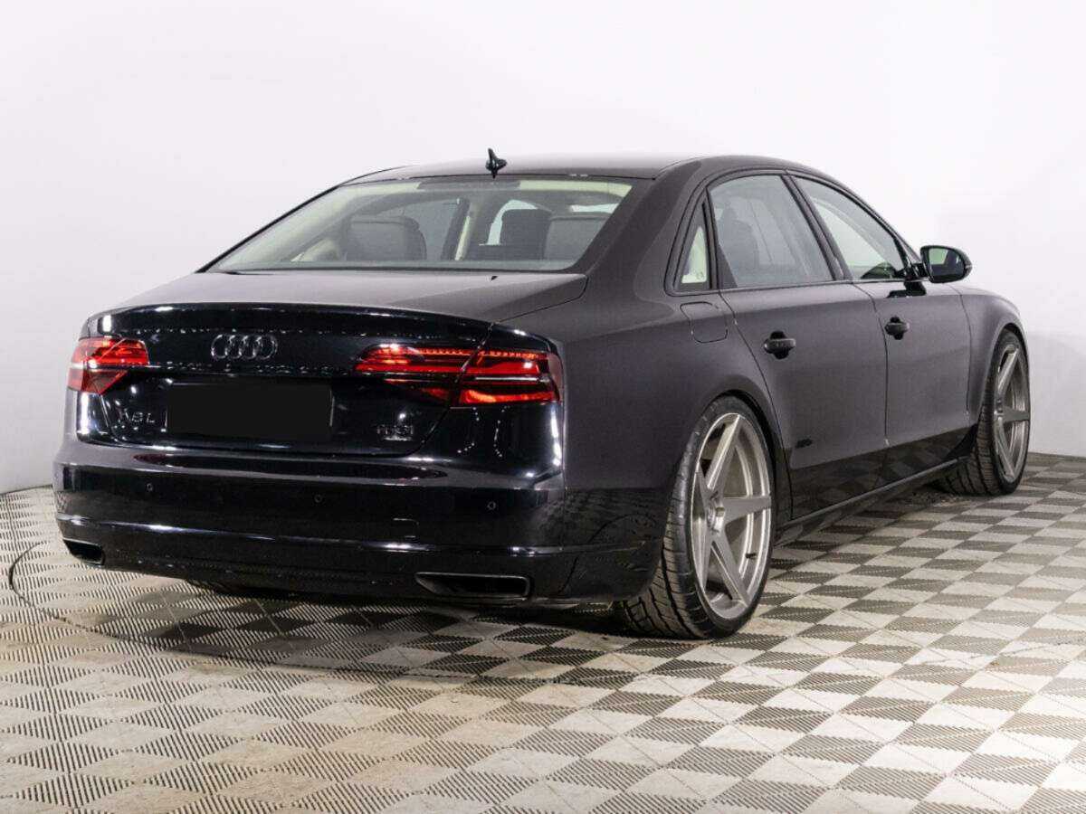 Audi A8 2014 года с пробегом. Фото: #4