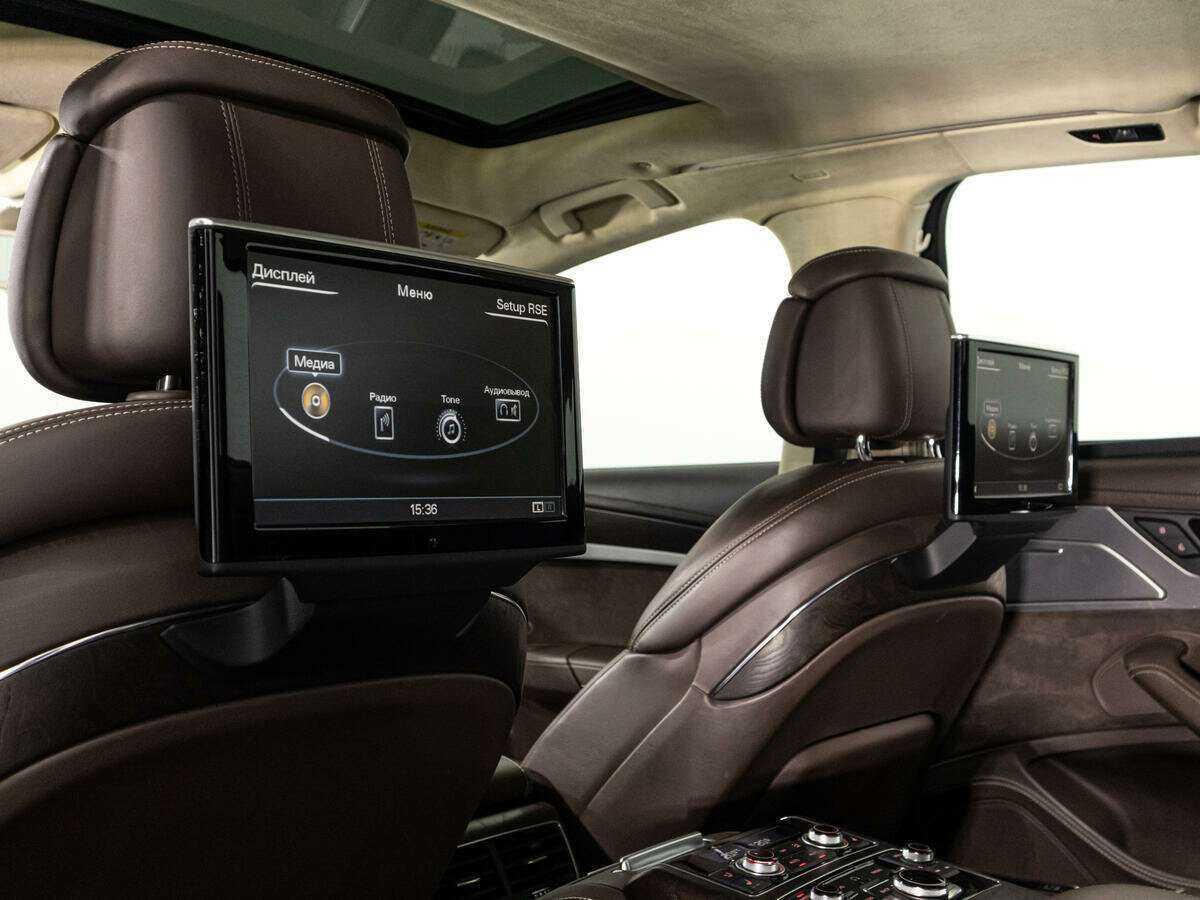 Audi A8 2014 года с пробегом. Фото: #17