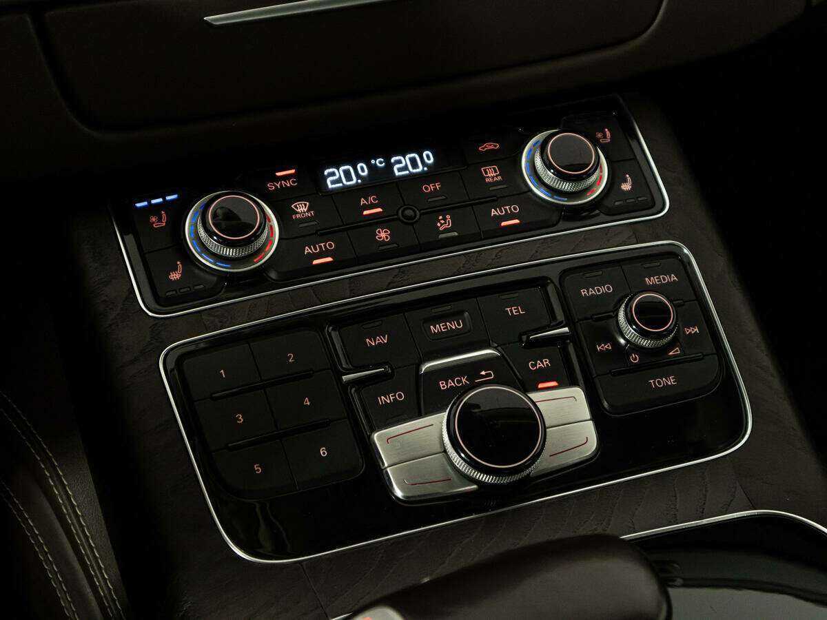 Audi A8 2014 года с пробегом. Фото: #27