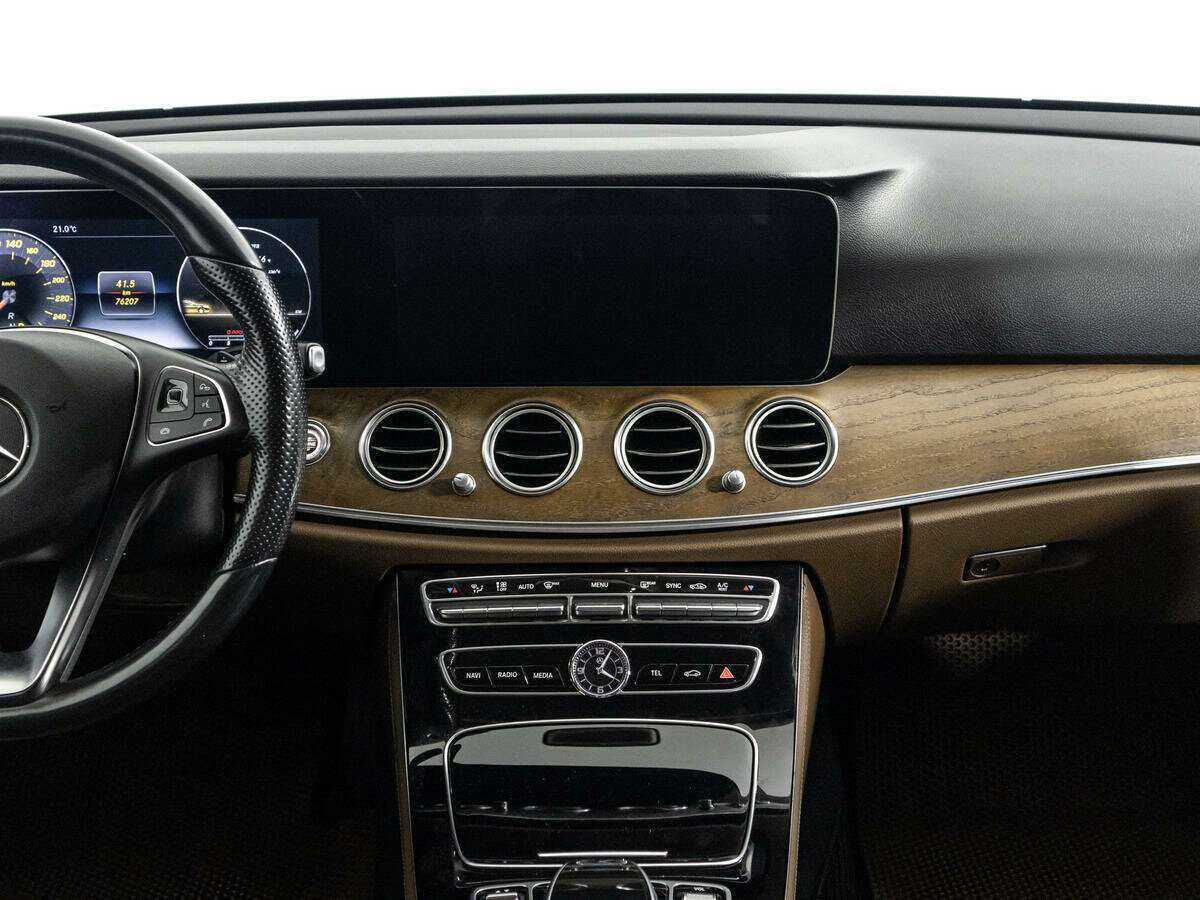 Mercedes-Benz E-Класс 2016 года с пробегом. Фото: #13