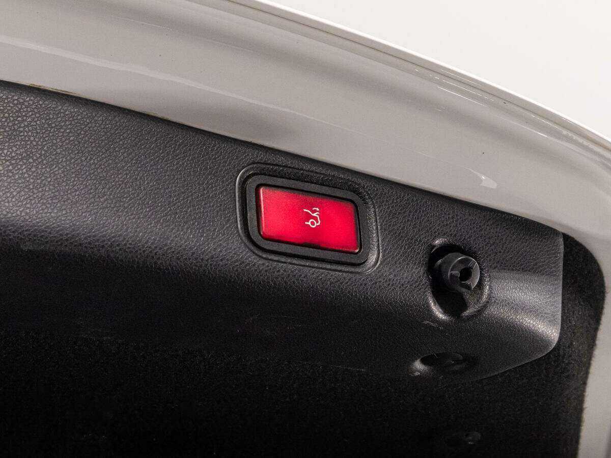 Mercedes-Benz E-Класс 2016 года с пробегом. Фото: #14