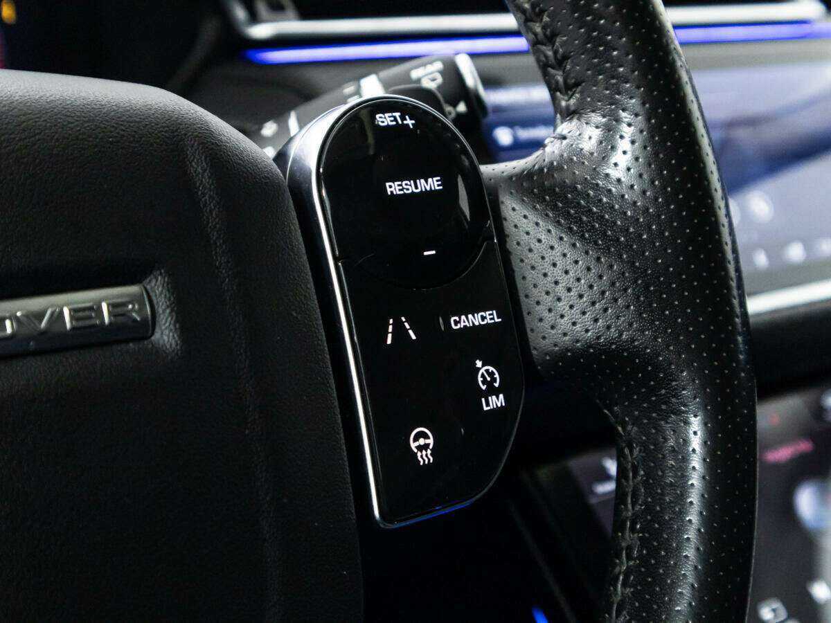 Land Rover Range Rover Velar 2019 года с пробегом. Фото: #15