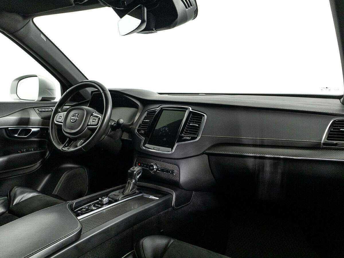 Volvo XC90 2018 года с пробегом. Фото: #6