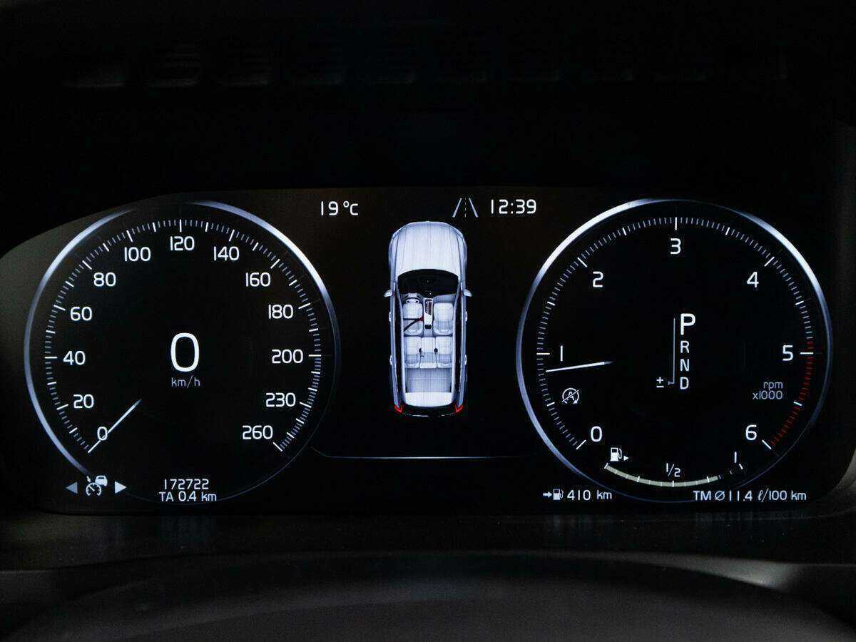 Volvo XC90 2018 года с пробегом. Фото: #9